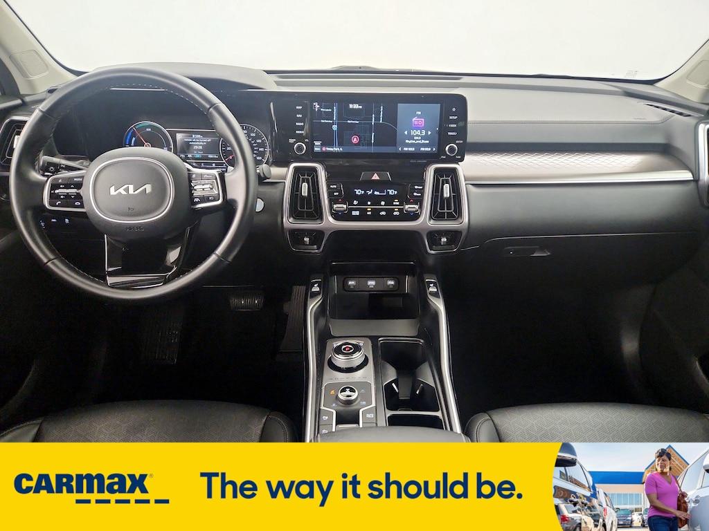 used 2022 Kia Sorento Hybrid car, priced at $28,998