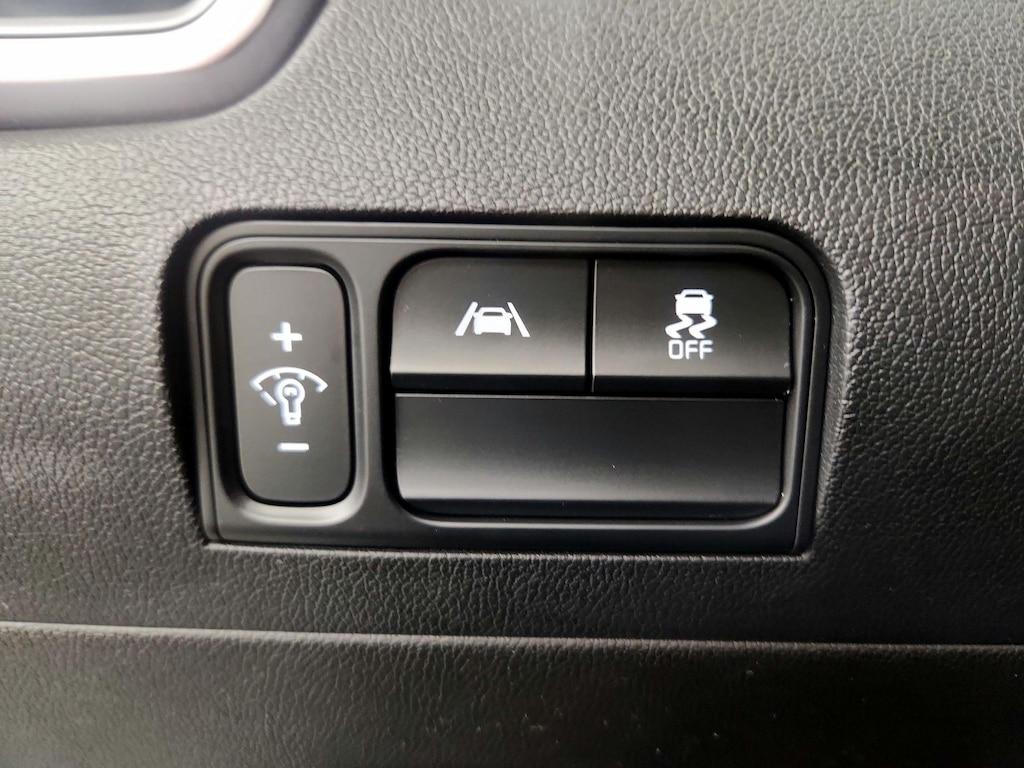 used 2022 Kia Sorento Hybrid car, priced at $28,998