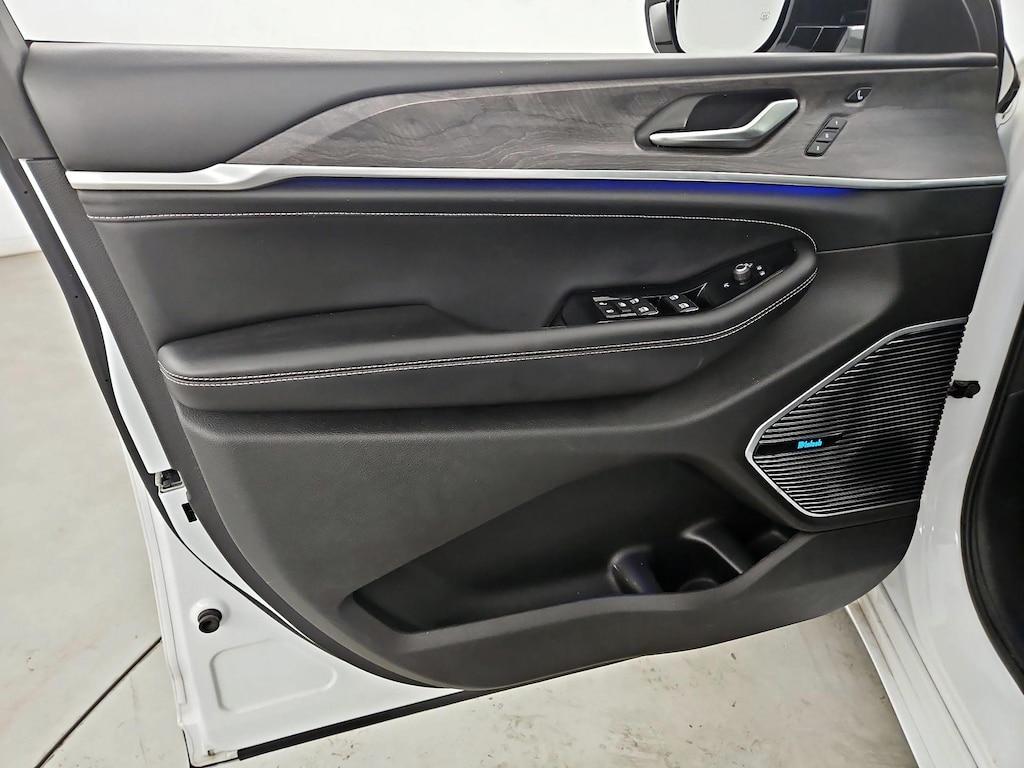 used 2021 Jeep Grand Cherokee L car, priced at $36,998