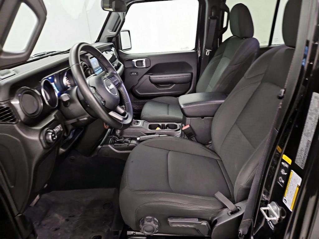 used 2022 Jeep Gladiator car, priced at $33,998