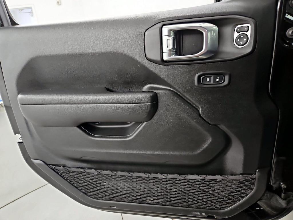 used 2022 Jeep Gladiator car, priced at $33,998