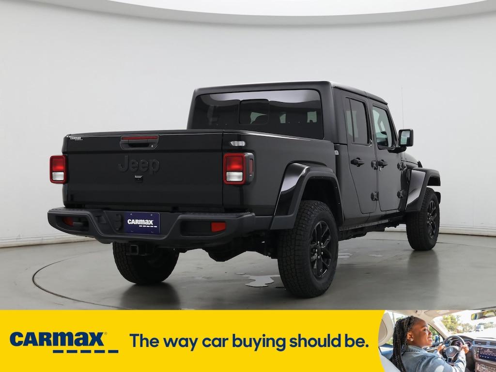 used 2022 Jeep Gladiator car, priced at $33,998