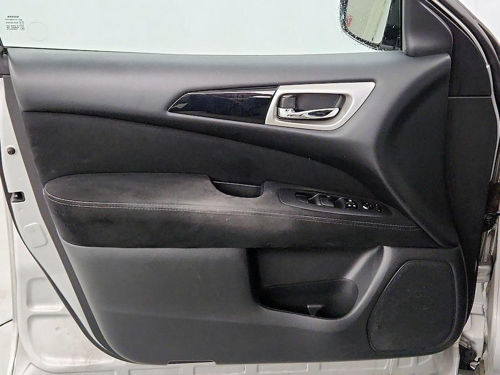 used 2014 Nissan Pathfinder car, priced at $14,599