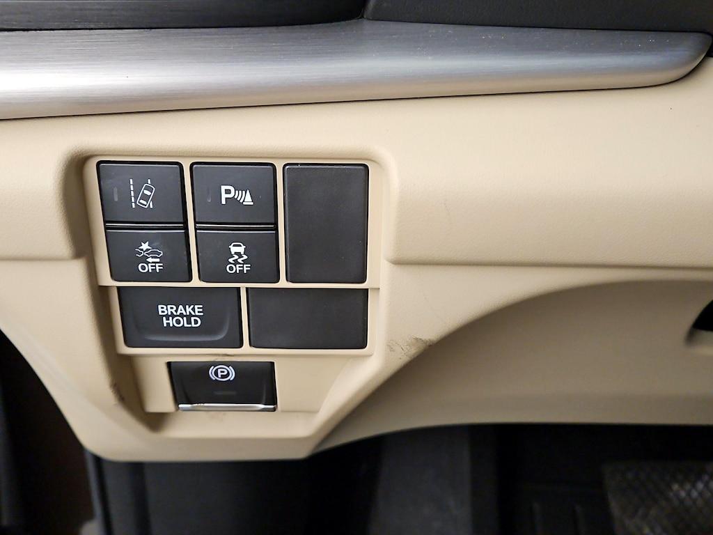 used 2020 Acura RDX car, priced at $31,998