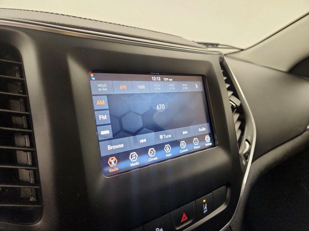 used 2021 Jeep Cherokee car, priced at $17,998