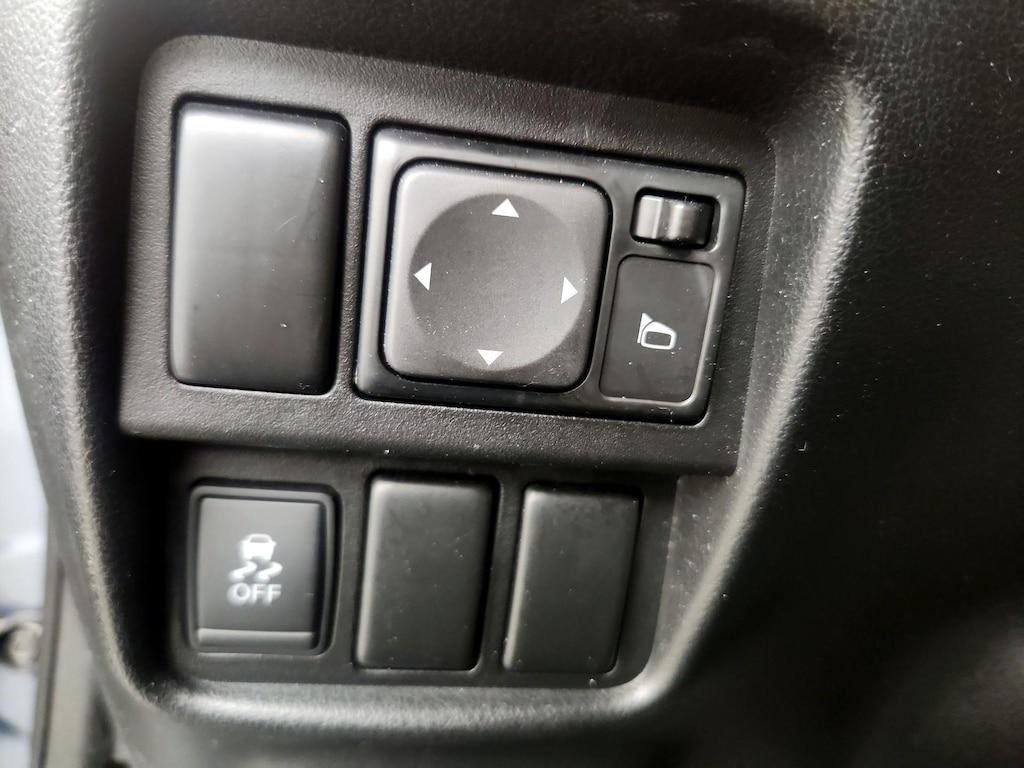 used 2013 Nissan Juke car, priced at $12,998