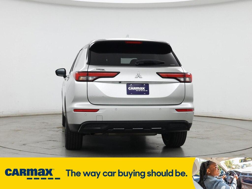 used 2022 Mitsubishi Outlander car, priced at $26,998
