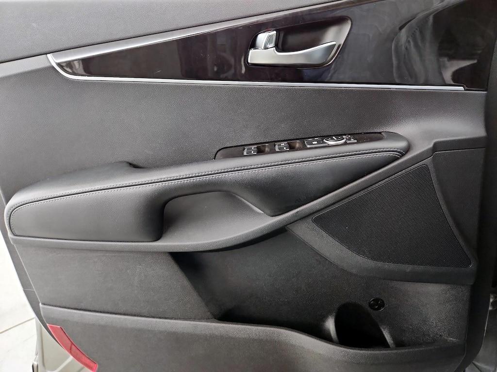 used 2018 Kia Sorento car, priced at $19,998