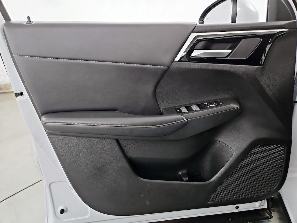 used 2023 Mitsubishi Outlander PHEV car, priced at $30,998