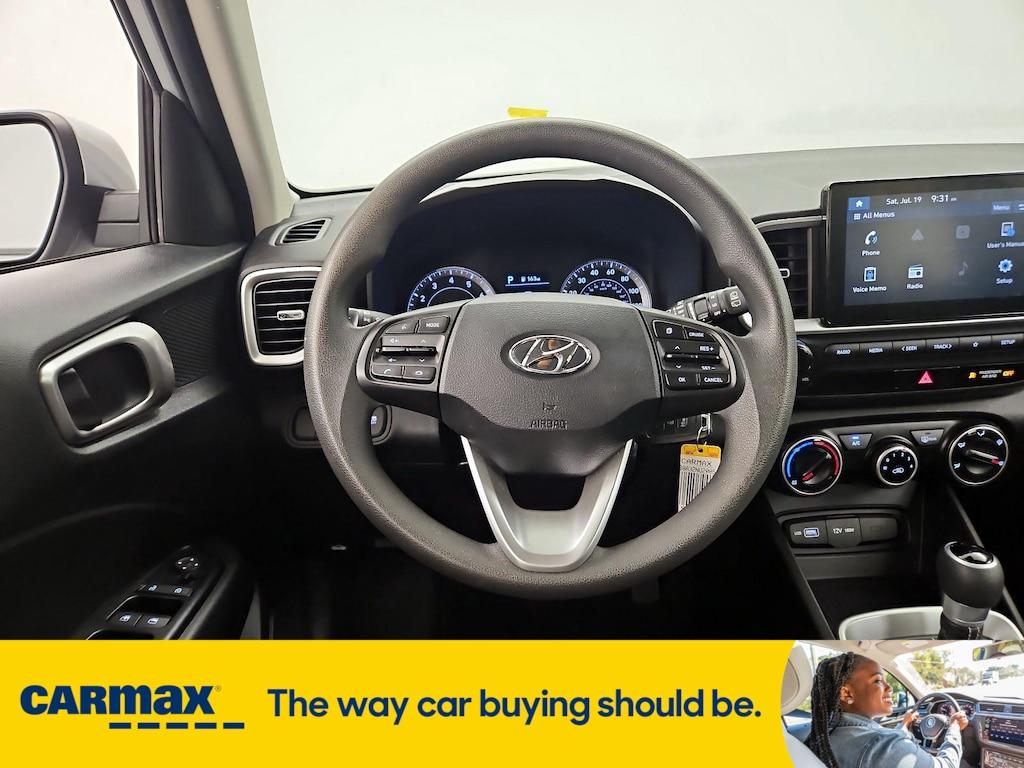 used 2022 Hyundai Venue car, priced at $18,998