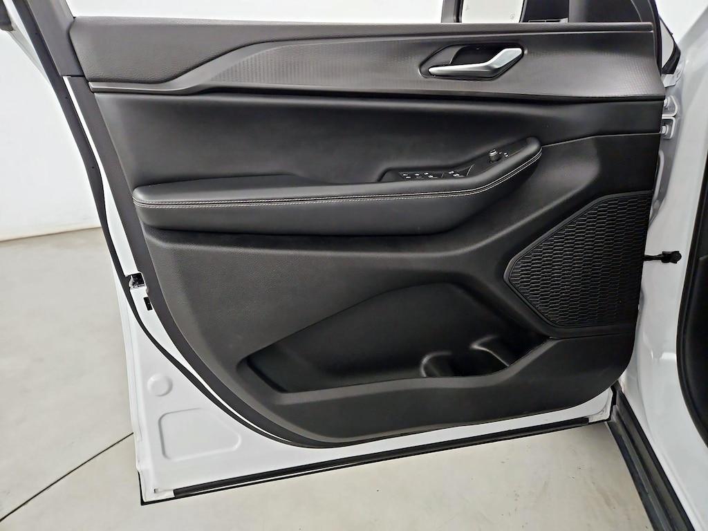 used 2023 Jeep Grand Cherokee car, priced at $30,998