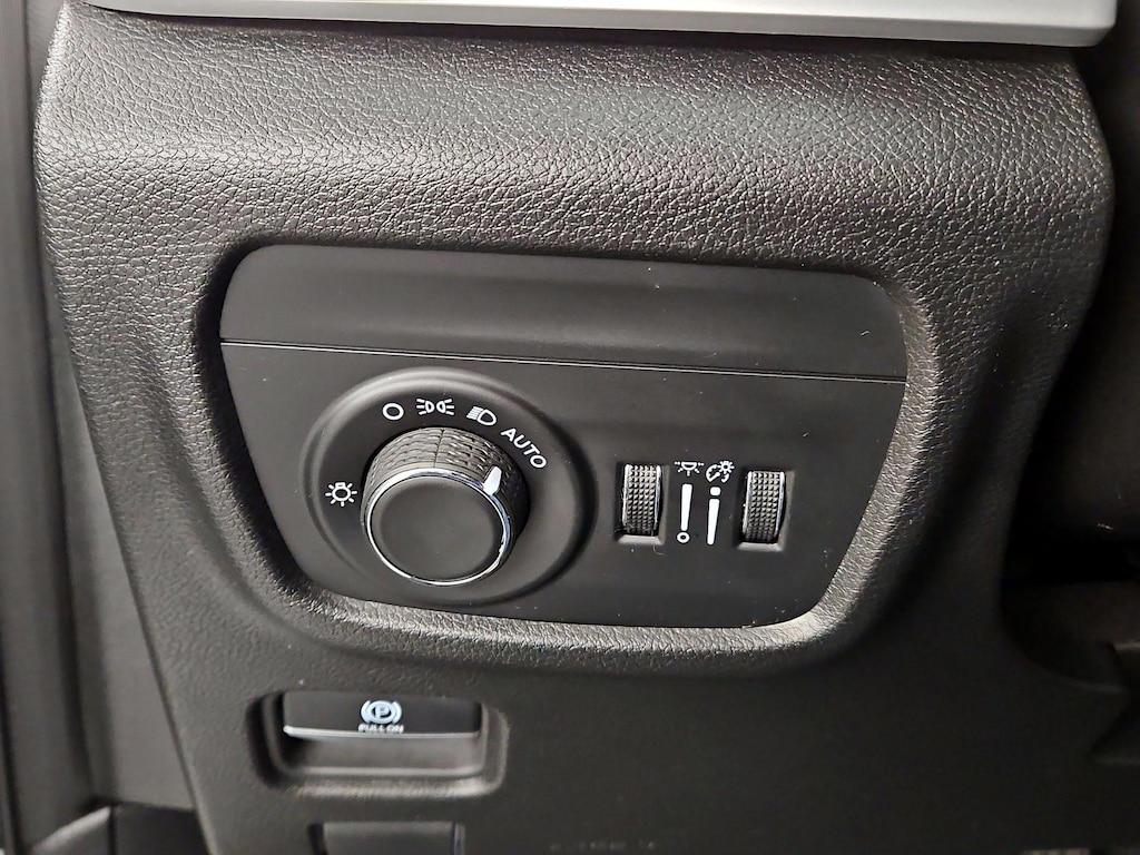 used 2023 Jeep Grand Cherokee car, priced at $30,998