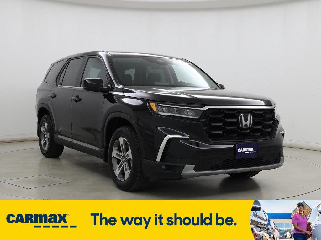 used 2023 Honda Pilot car, priced at $40,998