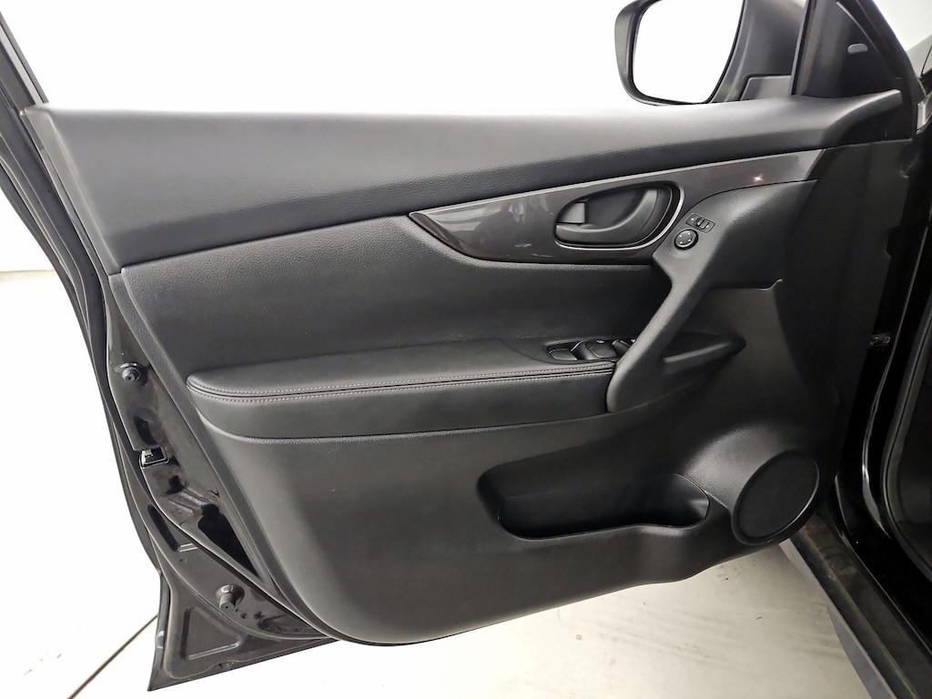 used 2020 Nissan Rogue car, priced at $19,998