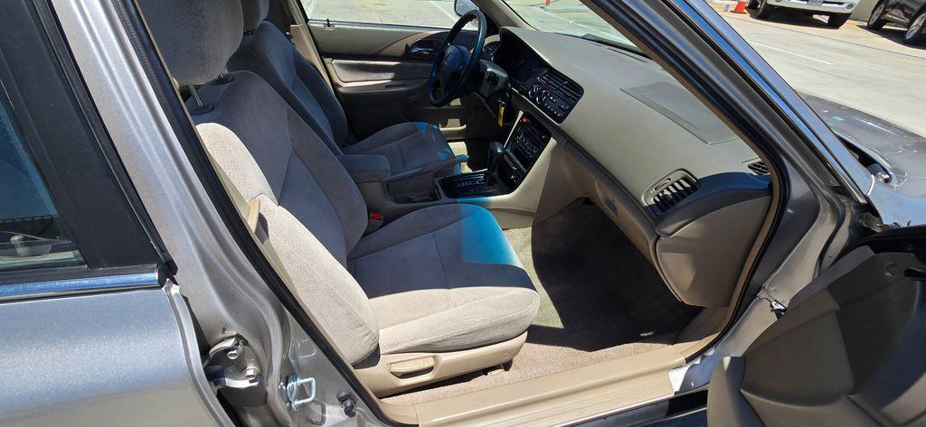 used 1997 Honda Accord car, priced at $6,495