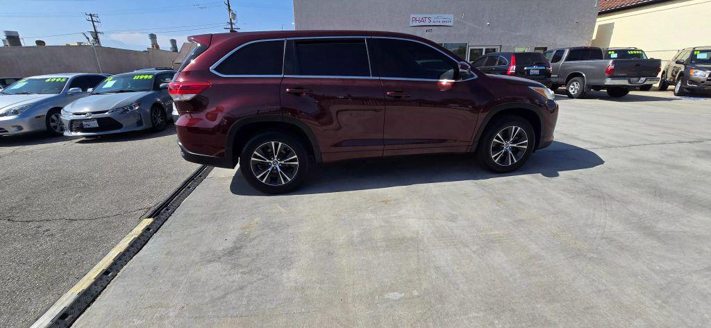used 2018 Toyota Highlander car, priced at $18,750