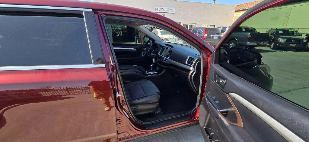 used 2018 Toyota Highlander car, priced at $18,750