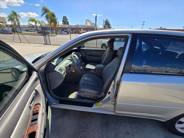 used 2002 Toyota Avalon car, priced at $5,999