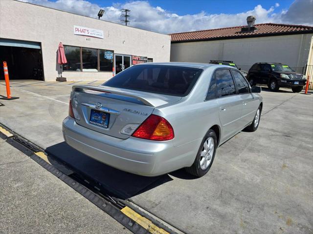 used 2002 Toyota Avalon car, priced at $5,999