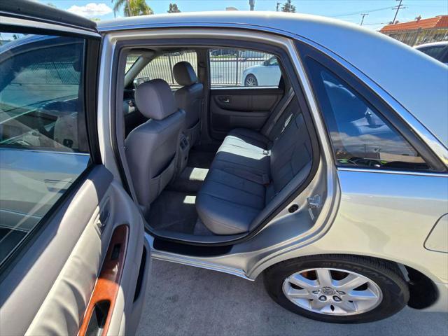 used 2002 Toyota Avalon car, priced at $5,999