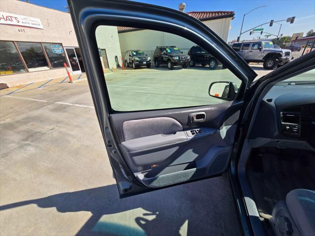 used 1999 Toyota Sienna car, priced at $6,995