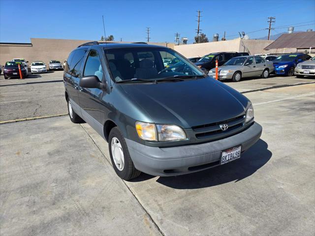 used 1999 Toyota Sienna car, priced at $6,995