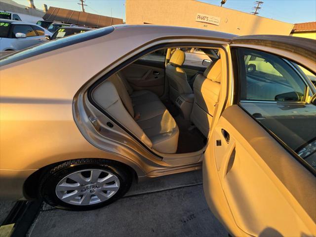 used 2009 Toyota Camry Hybrid car, priced at $8,995