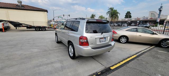 used 2005 Toyota Highlander car, priced at $8,495