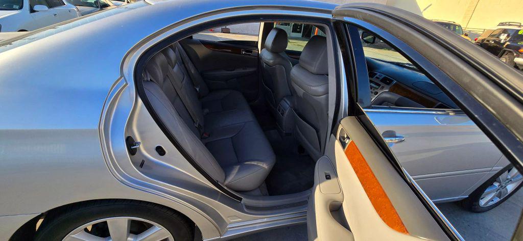 used 2005 Lexus ES 330 car, priced at $6,995