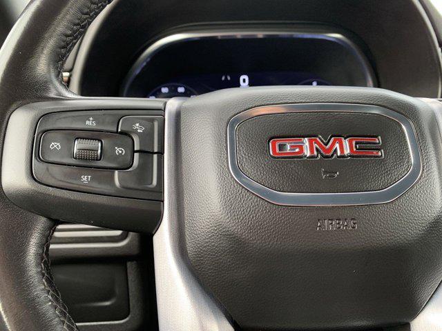 used 2022 GMC Yukon XL car, priced at $43,800