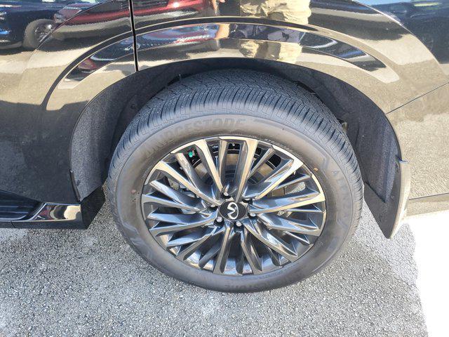 new 2026 INFINITI QX80 car, priced at $115,655