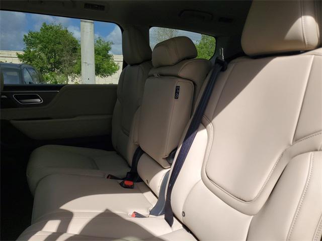 new 2025 INFINITI QX80 car