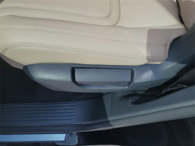 new 2025 INFINITI QX80 car