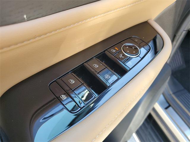 new 2025 INFINITI QX80 car, priced at $102,640