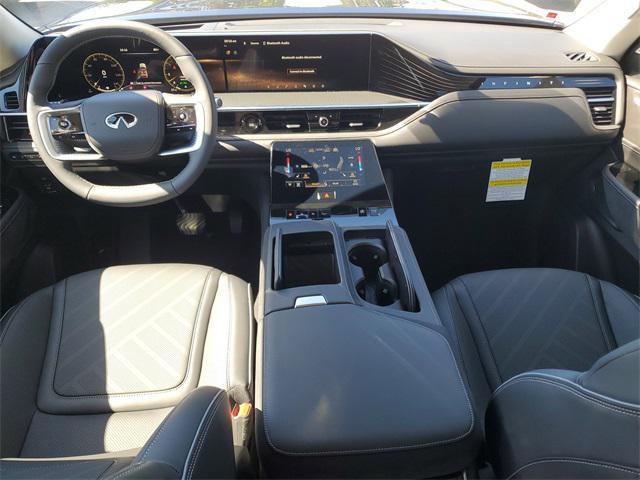 new 2025 INFINITI QX80 car