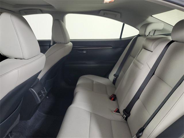 used 2014 Lexus ES 350 car, priced at $17,954