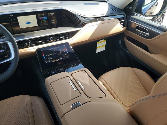 new 2025 INFINITI QX80 car, priced at $92,795