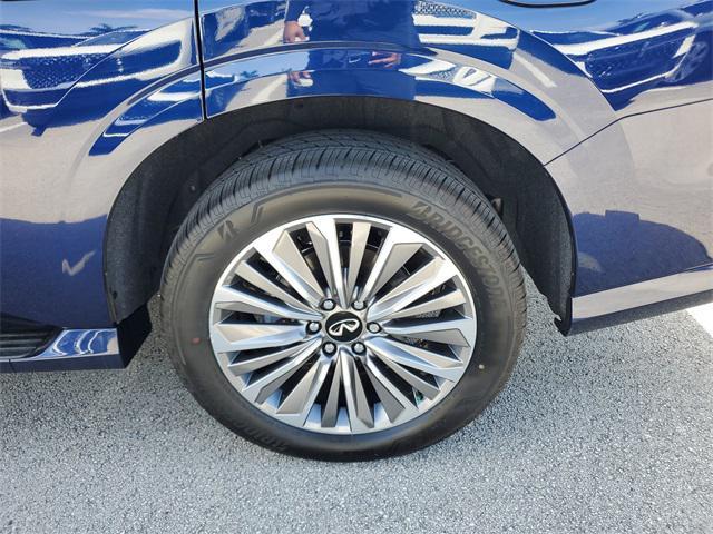 new 2025 INFINITI QX80 car, priced at $92,795