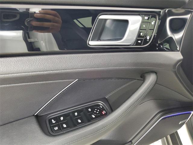 used 2018 Porsche Panamera e-Hybrid car, priced at $47,991