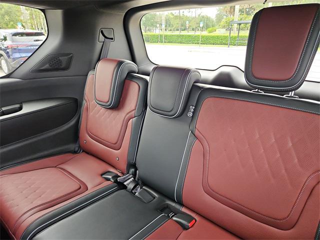 new 2025 INFINITI QX80 car, priced at $112,590