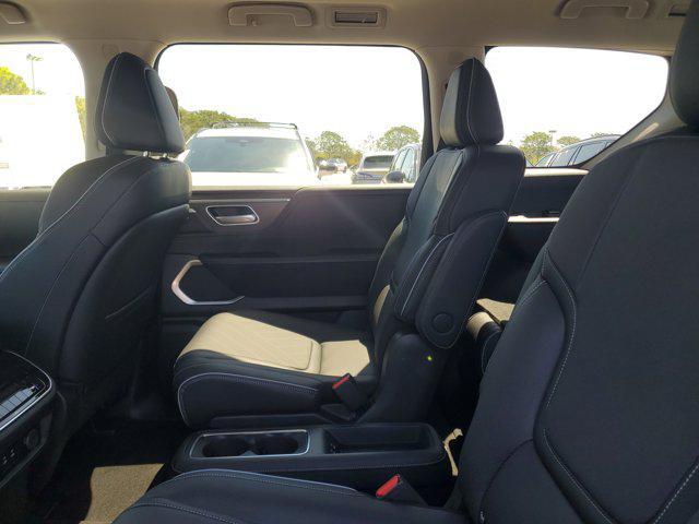 new 2025 INFINITI QX80 car, priced at $92,795