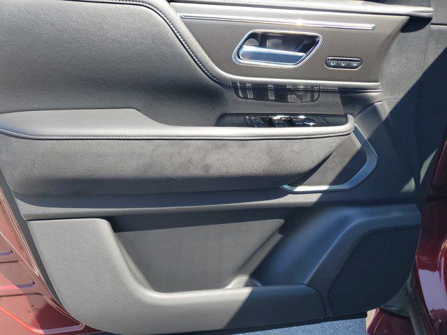 new 2025 INFINITI QX80 car, priced at $92,795