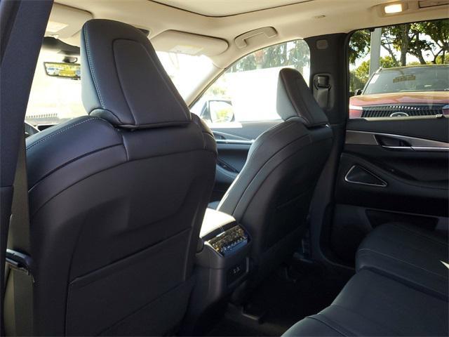 new 2025 INFINITI QX60 car, priced at $63,715