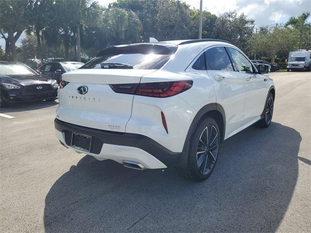 new 2025 INFINITI QX55 car, priced at $52,985