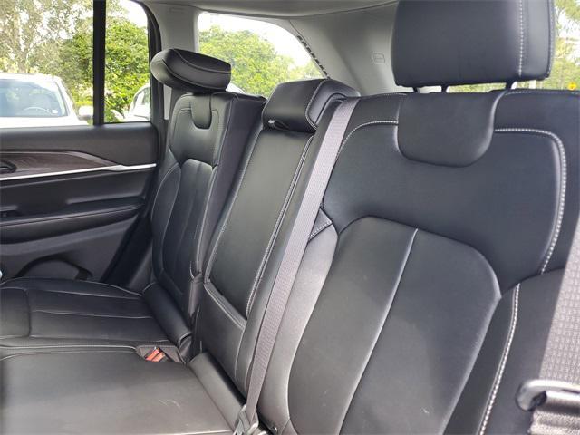 used 2022 Jeep Grand Cherokee car, priced at $24,991