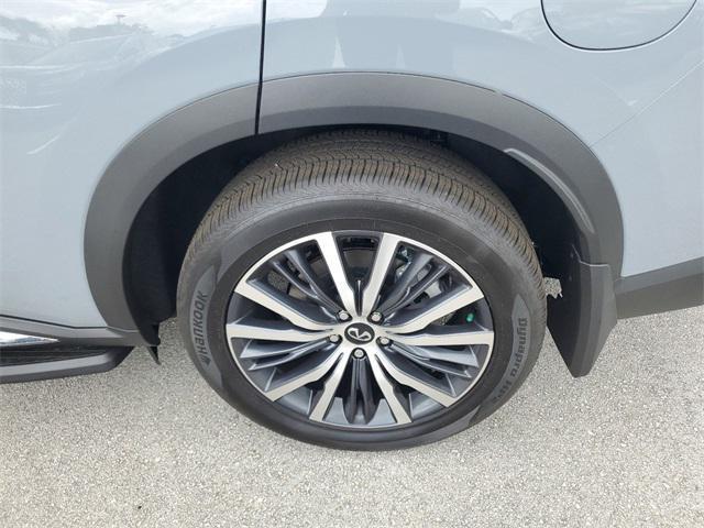 new 2025 INFINITI QX60 car, priced at $65,570