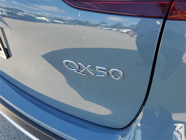 new 2025 INFINITI QX50 car, priced at $49,965