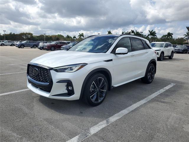 new 2025 INFINITI QX50 car, priced at $54,170