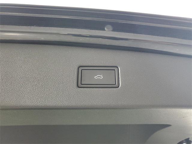 used 2022 Volkswagen Tiguan car, priced at $22,997