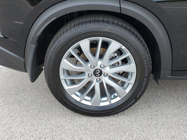 new 2025 INFINITI QX50 car, priced at $37,655